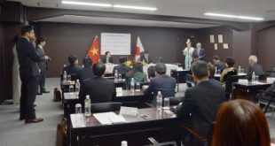 Quang cảnh buổi lễ ký bản ghi nhớ về Chương trình thực tập sinh kỹ năng Việt Nam tại Nhật Bản. Ảnh: Thành Hữu, Gia Quân - phóng viên thường trú TTXVN tại Nhật Bản.