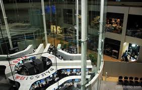 nhật bản sau cơn mưa trời lại sáng